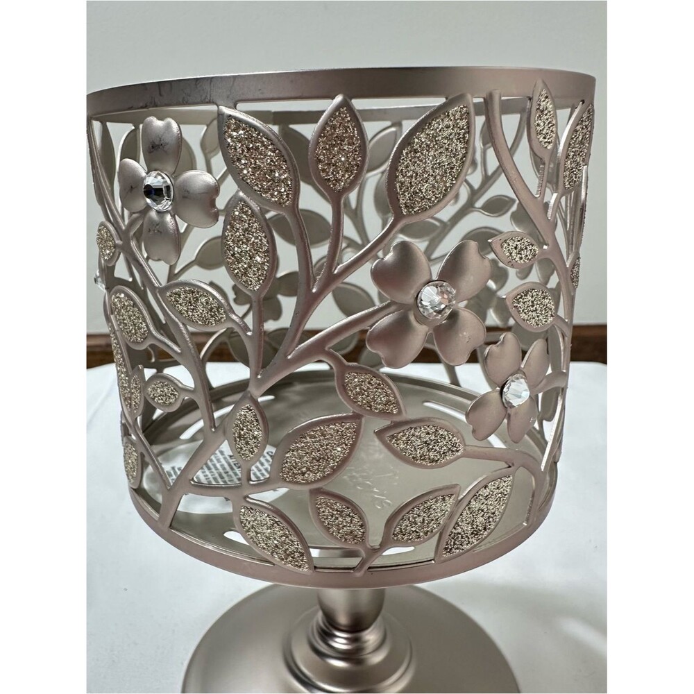 B.B Works Set Of 2 Candles You’re the One, Champagne Toast and 1 Candle Holder - Picture 8 of 10